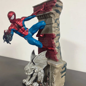 DXG Metropolis Spider-Man Figure (29 cm)