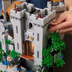Lion Knight's Castle Building Blocks (4514 Pcs)