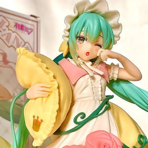 Hatsune Miku Wonderland Sleeping Beauty Figure