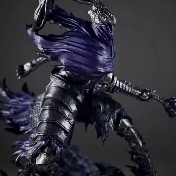 Dark Souls Knight Artorias Combat Figurine (18 cm)