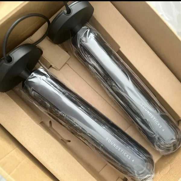 Harman Kardon SoundSticks 4 Bluetooth Speaker