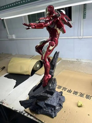 Iron Man MK7 Aerial Asault Statue (70 cm)