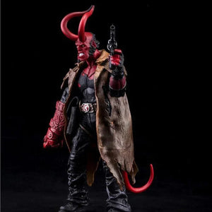 Hellboy Trenchcoat Style Action Figure (18 cm)