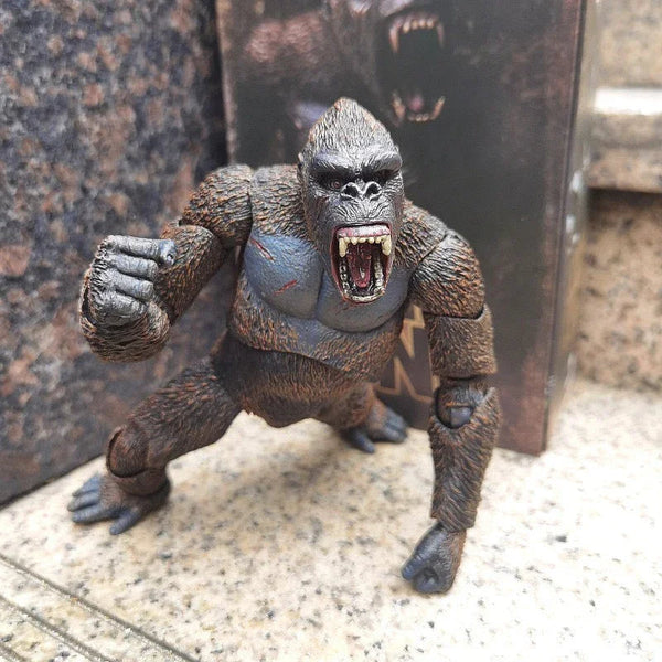 NECA King Kong with Axe Figure (20 cm)