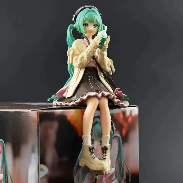 Hatsune Miku Autumn Knitwear Ver. Figure (18 cm)