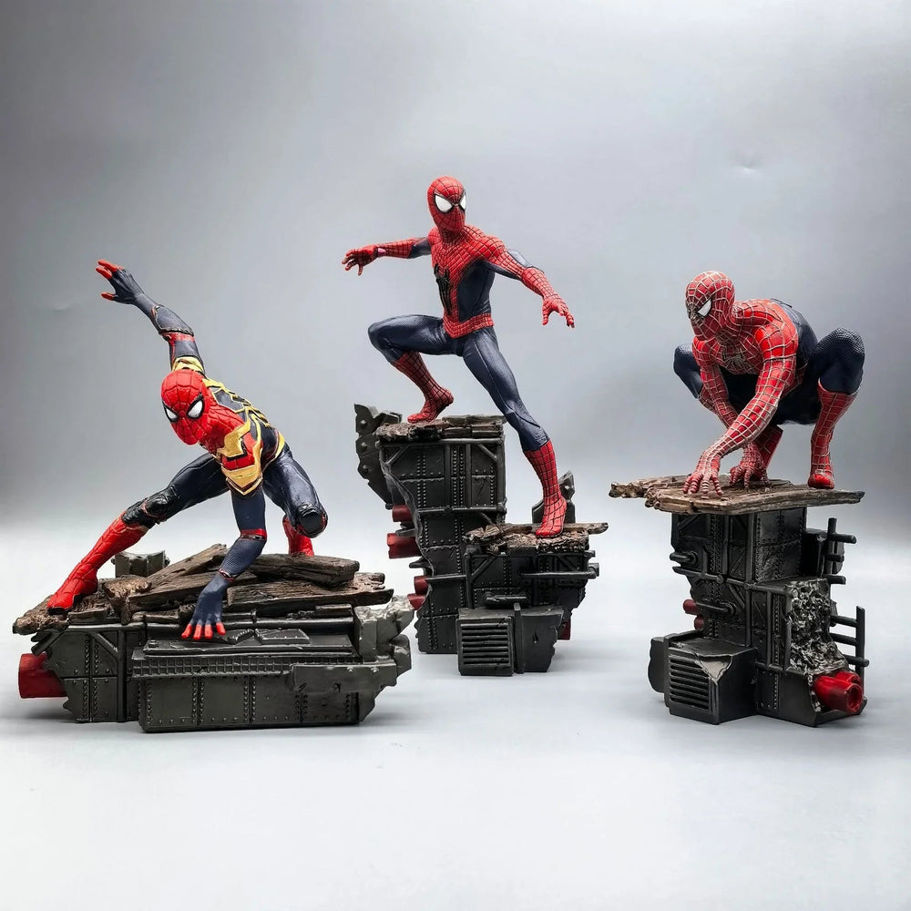 Spiderman Acrobat on Top Elite Figurines