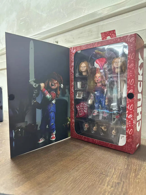 NECA Chucky Ultimate Holiday Edition Christmas Figure