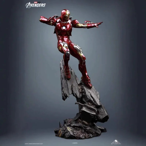 Iron Man Mark VII Battle Mode Luminous Statue (73 cm)