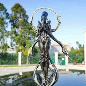 CERTOYS Zen Alien Statue (28 cm)