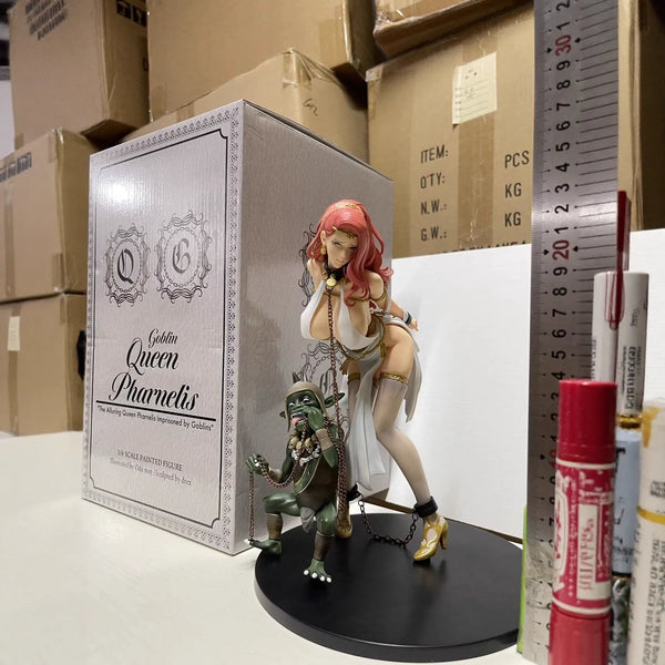 Dark Fantasy Imprisoned Queen Pharnelis Figurine (25 cm)