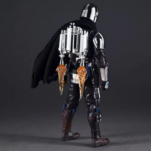 MAFEX Star Wars Chrome Din Djarin Figure (21 cm)