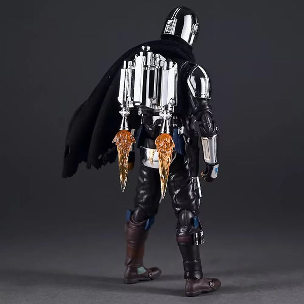 MAFEX Star Wars Chrome Din Djarin Figure (21 cm)