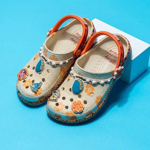 DZNY Moana Island Voyage Classic Clogs