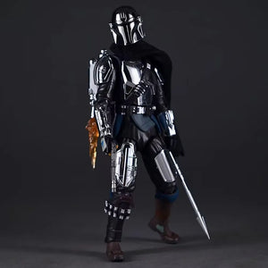 MAFEX Star Wars Chrome Din Djarin Figure (21 cm)