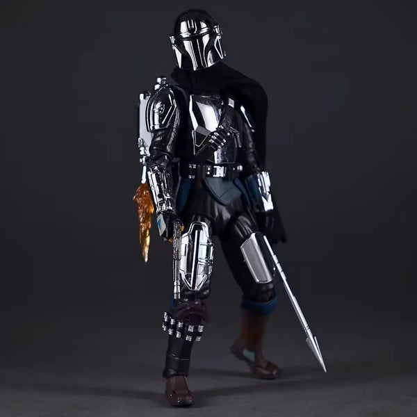 MAFEX Star Wars Chrome Din Djarin Figure (21 cm)