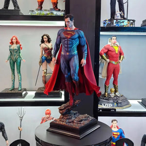 JND Superman Hope's Beacon Deluxe Figure (50 cm)