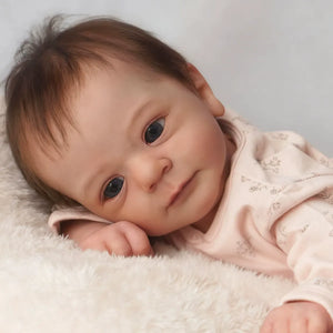 Velvet Cuddle Reborn Baby Silicon Doll (55 cm)