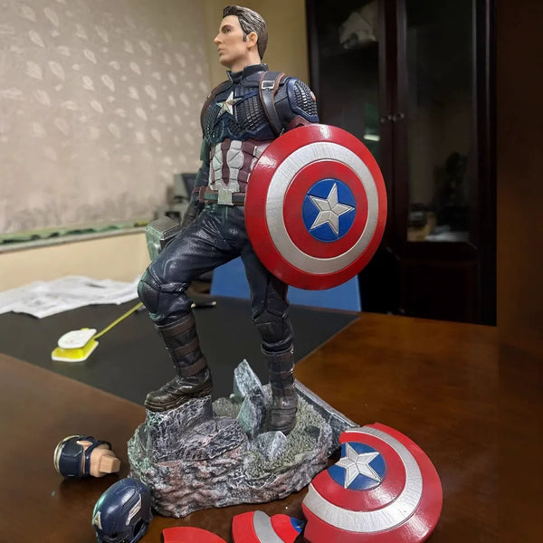 Captain America Endgame Deluxe Figurine (40 cm)