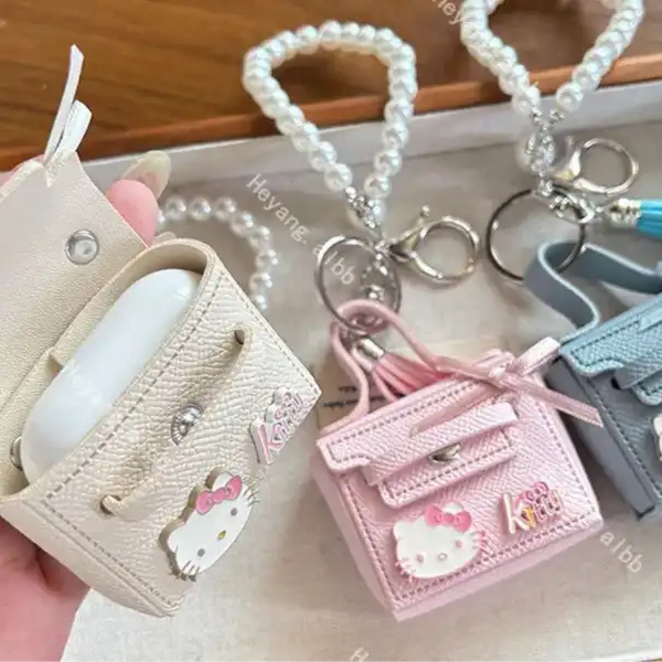 Hello KT Stylish Pearls Coin Purse