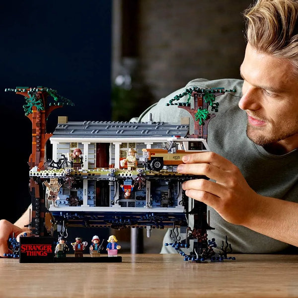 Stranger Things Upside Down Building Blocks (2287 Pcs)