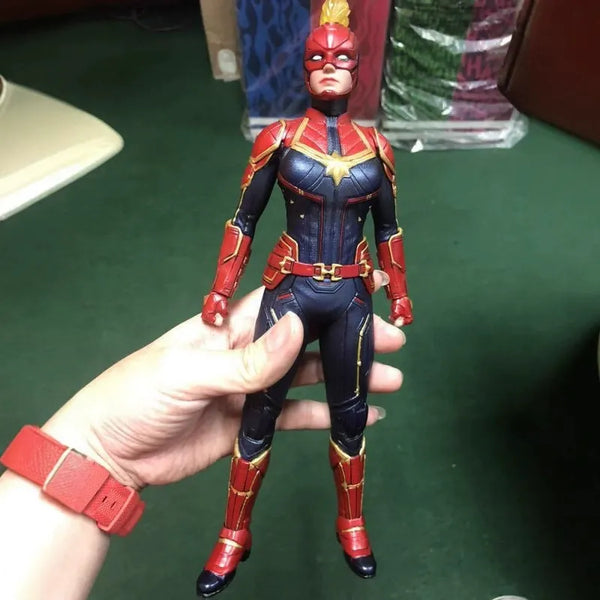 Captain Marvel Endgame Figurine