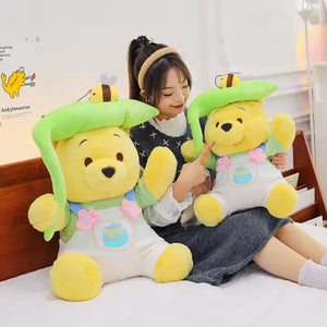 Honey Bear Leafy Decor Plush (33 cm)