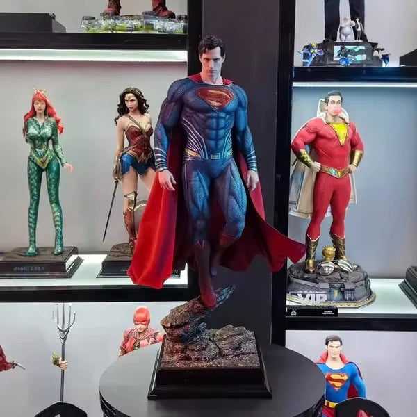 JND Superman Hope's Beacon Deluxe Figure (50 cm)