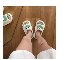 Kawaii Frog Women's Indoor Slippers – Soft, Comfy & Anti-Slip - Bear Hugs
