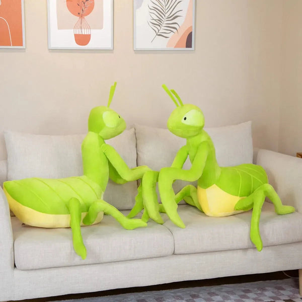 Kawaii Green Praying Mantis Plushie - Bear Hugs