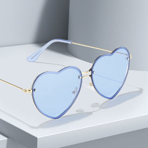 LOVE Ocean Heart Sunglasses - Bear Hugs